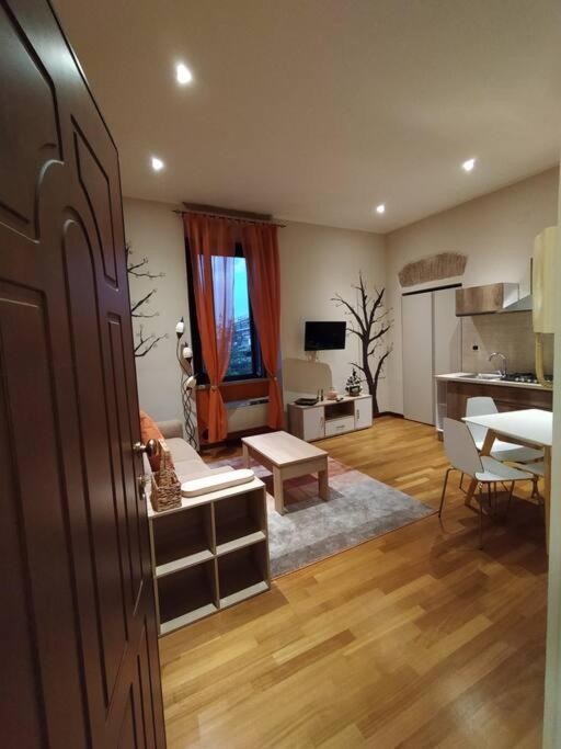 Casa Degli Alberi Apartment Фиумичино Екстериор снимка